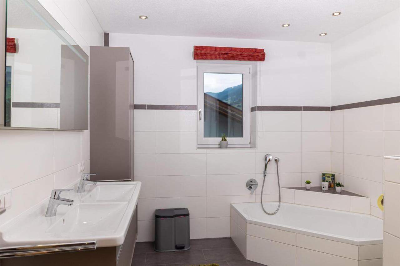 Ferienwohnungen Hinterstein Hart im Zillertal Esterno foto
